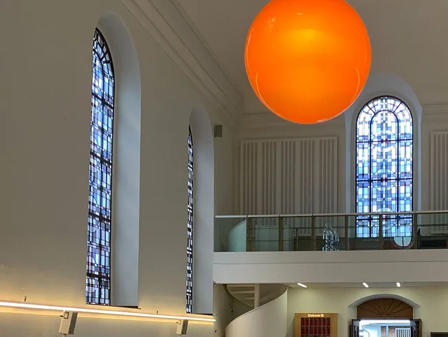 Innenraum der Berger Kirche