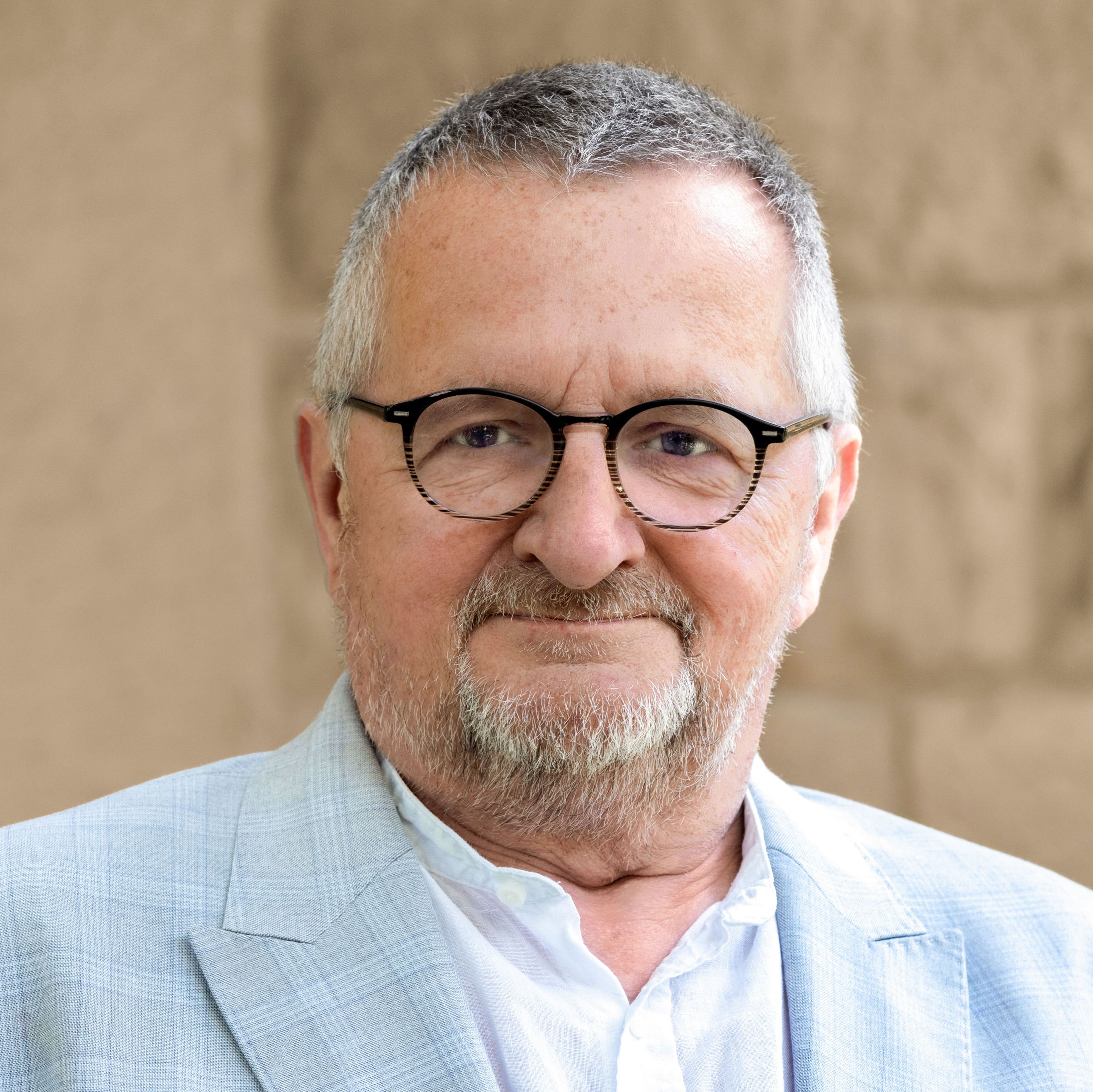 Helmut Schmitz; Foto: Martina Chardin