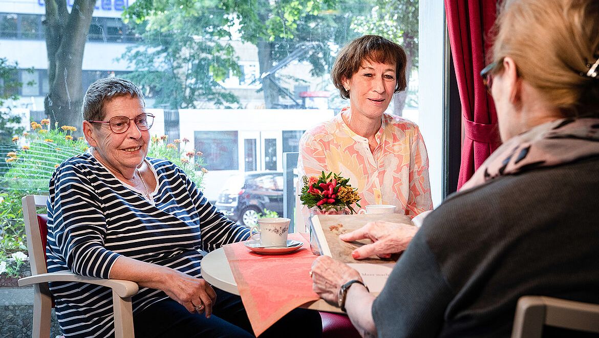 Angebote für Senioren*innen von der Diakonie; Foto: Diakonie