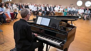 Gottesdienst; Foto: evdus